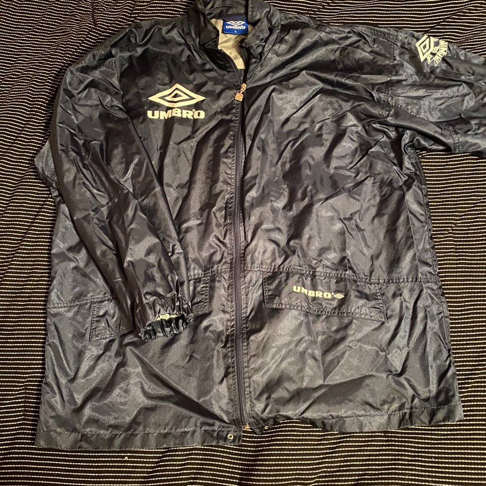 UMBRO NAVY BLUE ZIP UP WINDBREAKER